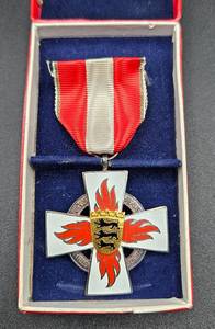lot 150 image: Germany BADEN WURTTEMBERG 25 Years Fire Cross Medal