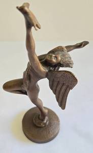Graceful RW Bronze Angel Figure