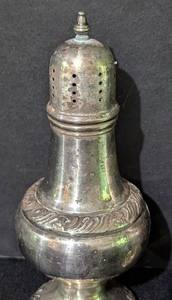 Pair of Vintage Rogers Solid Sterling Silver Salt and Pepper Shakers