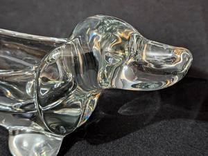 Vannes Crystal Dachshund Figurine