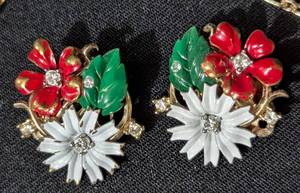Vintage Trifari Colorful Floral Enamel Jewelry Set