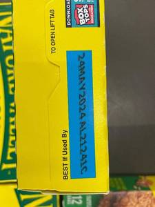 lot 111 image: Nature Valley Crunchy Granola Bars - Oats n Honey - 4 Pack