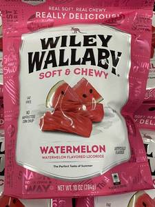 lot 401 image: HI 4 - Wiley Wallaby Soft & Chewy Watermelon Licorice Pack of 5