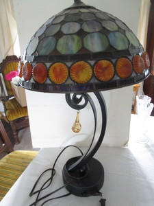 Tiffany Style Table Lamp - Faux Stained Glass Shade
