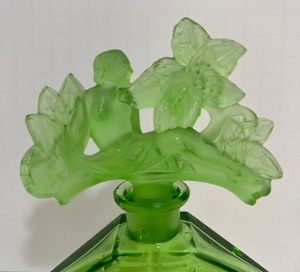 lot 3 image: Stunning INGRID Czechslovakian Green Glass Art Nouveau PERFUME BOTTLE