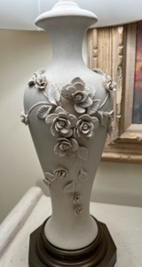 lot 92 image: Vintage Flower Bisque Porcelain LAMP with Shade - Working