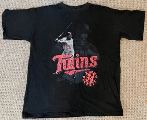 lot 129 image: Vintage Single Stitch Kirby Puckett T Shirt Salem Baseball Twins Sz XL