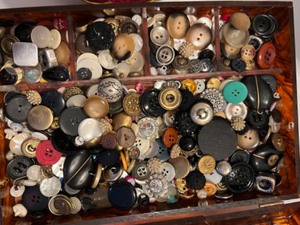 lot 130 image: Huge Collection of Buttons in a Lucite Box including Filigree, Rhinestone, Marcasite, Military & More