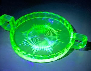 lot 66 image: Vintage URANIUM GLASS -QTY 2 Including Hoosier Jar with Lid and Depression Glass Relish Plate