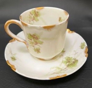 lot 123 image: HAVILAND Limoges Demitasse Cup & Saucer Made in FRANCE