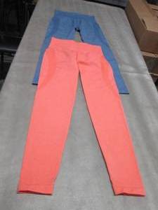 2 Pair Ladies Gym Wolf Leggings Siz...