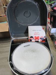 Evans Drum  with case...