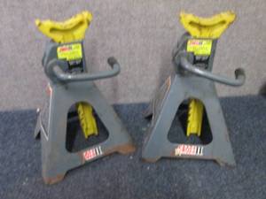 2 Tons Jack Stands...