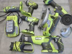 Ryobi 18 V Power Tool Set with 2 Ba...