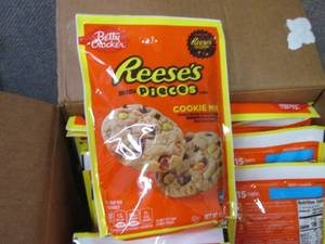 12- 11.9 oz Reeses Pieces Cookie M...