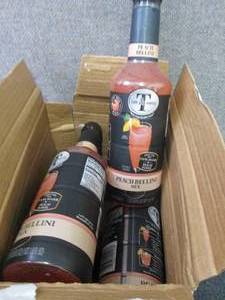 6- 1 liter Mr & Mrs T Peach Bellini...