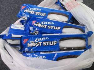 12- 3 oz Oreos Most Stuf...