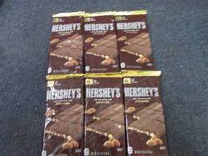 6- 4.25 oz Hersheys with Almonds...