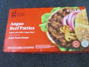 EE 32 oz FROZEN Good & Gather Angus...