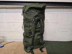 Seabag Top Load OD Green- Excellent Condition and U.S  Cotton Dirty Bag- Excellent Condition