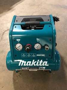 Makita Quiet Series 1 HP, 2 Gallon, Oil-Free, Electric Air Compressor  Customer Returns See Pictures