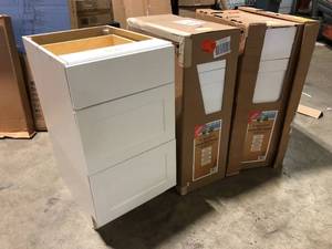 Lot of Assorted Kitchen Cabinets Various Models Sizes and Conditions  Customer Returns See Pictures