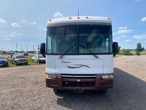 2006 Winnebago Itasca Sunrise 33