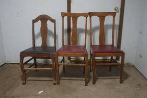 lot 11 image: vintage chairs