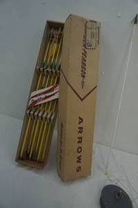 lot 34 image: arrows in box
