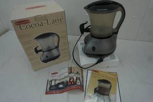 lot 47 image: Cocoa-Latte