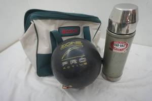 lot 53 image: Bowling bag with bag