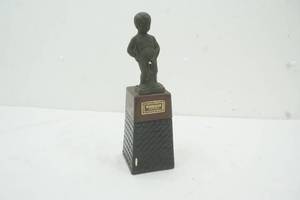 lot 125 image: liquor dispenser