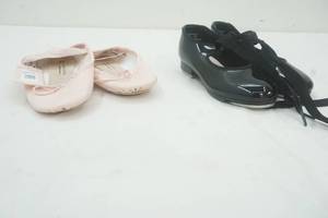 lot 150 image: dance shoes