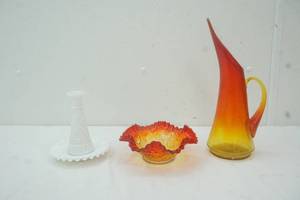 lot 152 image: colored glassware