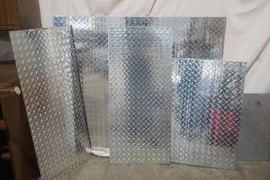 lot 201 image: diamond plate aluminum
