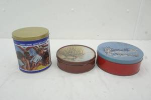 lot 4 image: vintage tins