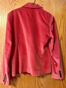 lot 106 image: Talbots Coral Red Size 10 Vintage Jacket