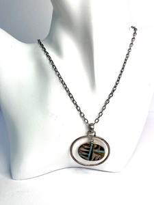 lot 4J image: Handcrafted Native American Opal, Tigers Eye and Onyx Oval Inlay Sterling Pendant Necklace