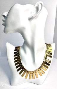 lot 7J image: Cleopatra Style 14K GS Necklace 18