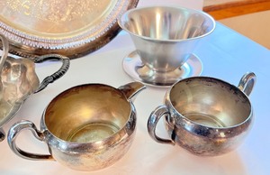 lot 238 image: Variety of Vintage Silver Plate Items