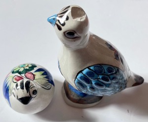 lot 159 image: Variety of Decorative Quail Items