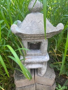 lot 228 image: Pagoda Cement Garden Decorative Figurine