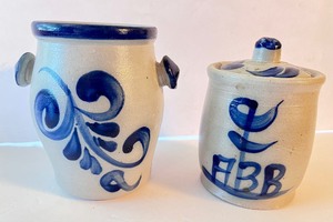 lot 19 image: 3 Piece Vintage Blue Pottery Lot includes Salt Glazed Pottery