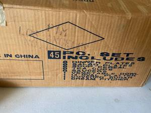 lot 38 image: Liling Fine China