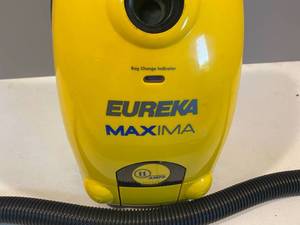 lot 74 image: Eureka Maxima Vacuum