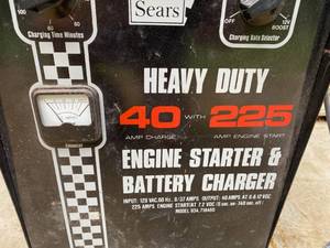 lot 82 image: EngineBattery Starter