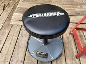 lot 83 image: Three Garage Stools