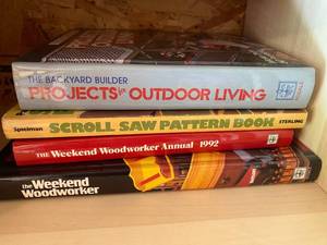 lot 95 image: HOME REPAIR LIBRARY