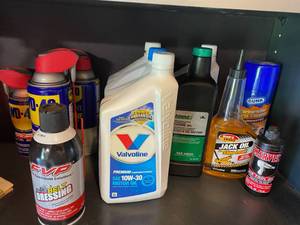 lot 115 image: Contents of Cupboard in Garage