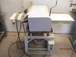 lot 8 image: Belsaw electric planer model 910...